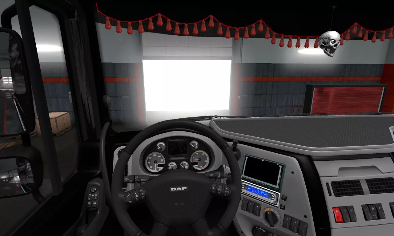 Мод для етс 2 на тюнинг салона Скачать Euro Truck Simulator 2 "новый салон для DAF XF"