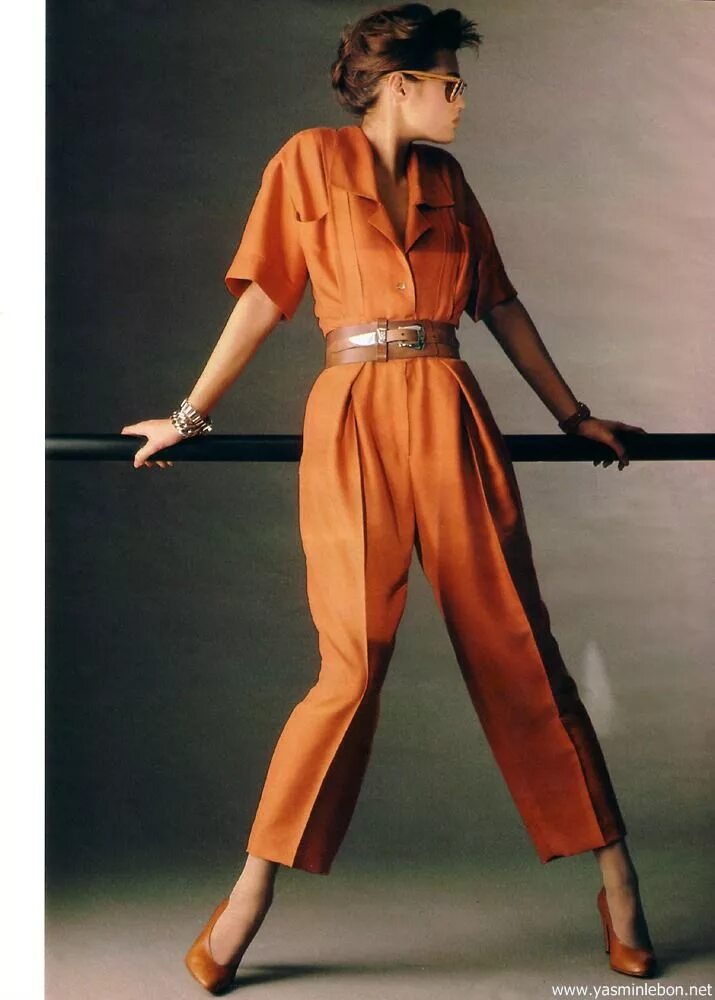 Мода 1980 годов фото La combinaison séduit Elle France 11 March 1985 photographer: Francis Giaccobett