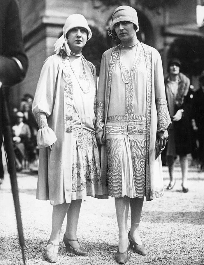Мода 20 века фото 1920s Women Fashion Outbreak That Happened Almost 100 Years Ago Moda de los años
