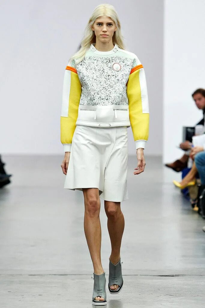 Мода 2014 года женской Pasarelas - Semanas de la moda, Desfiles, Colecciones de diseñadores Vogue Españ
