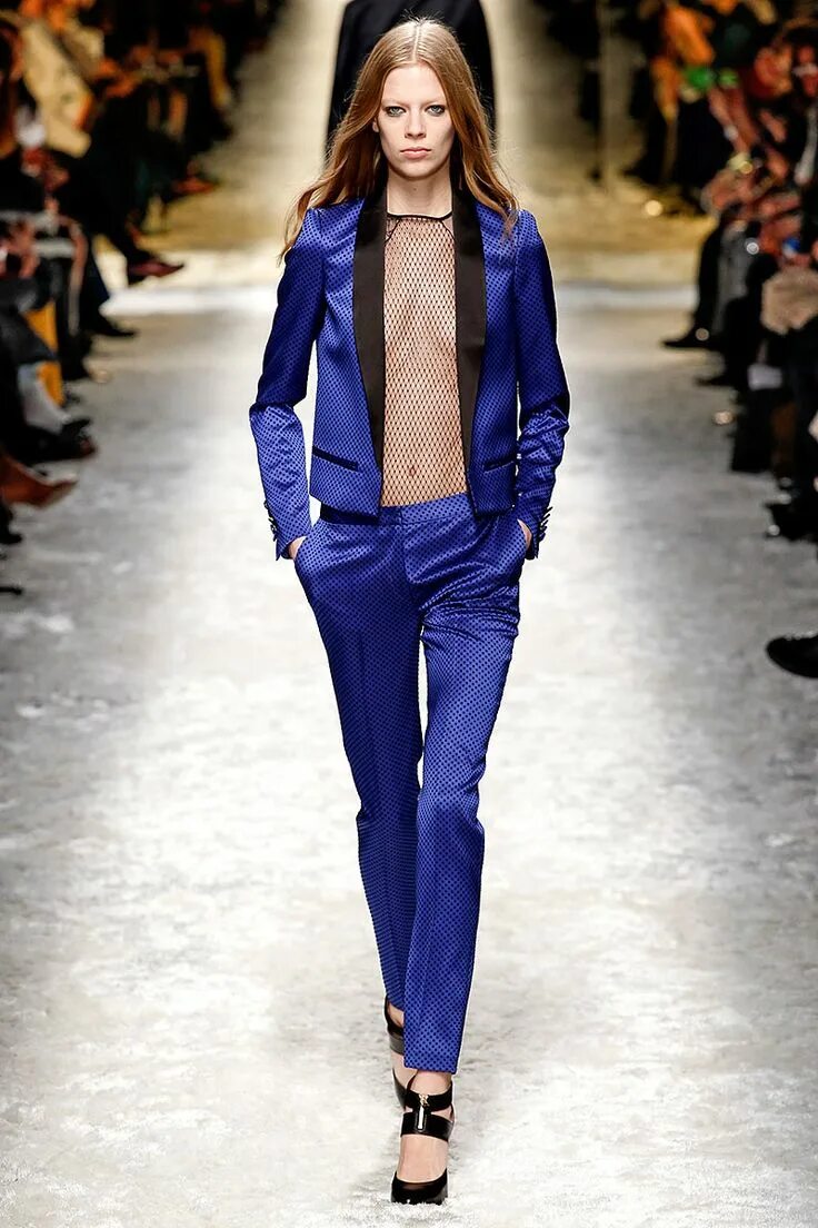 Мода 2014 года женской Fashion Shows: Fashion Week, Runway, Designer Collections Fashion week, Blumarin