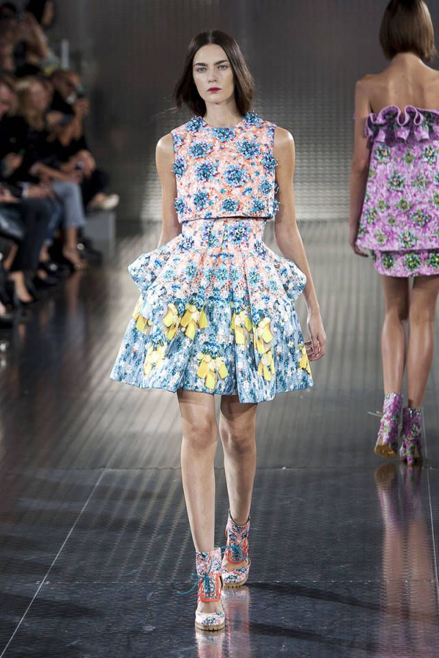 Мода 2014 женская Swim Report 2014: Shop the Trends Fashion week spring 2014, London fashion week,