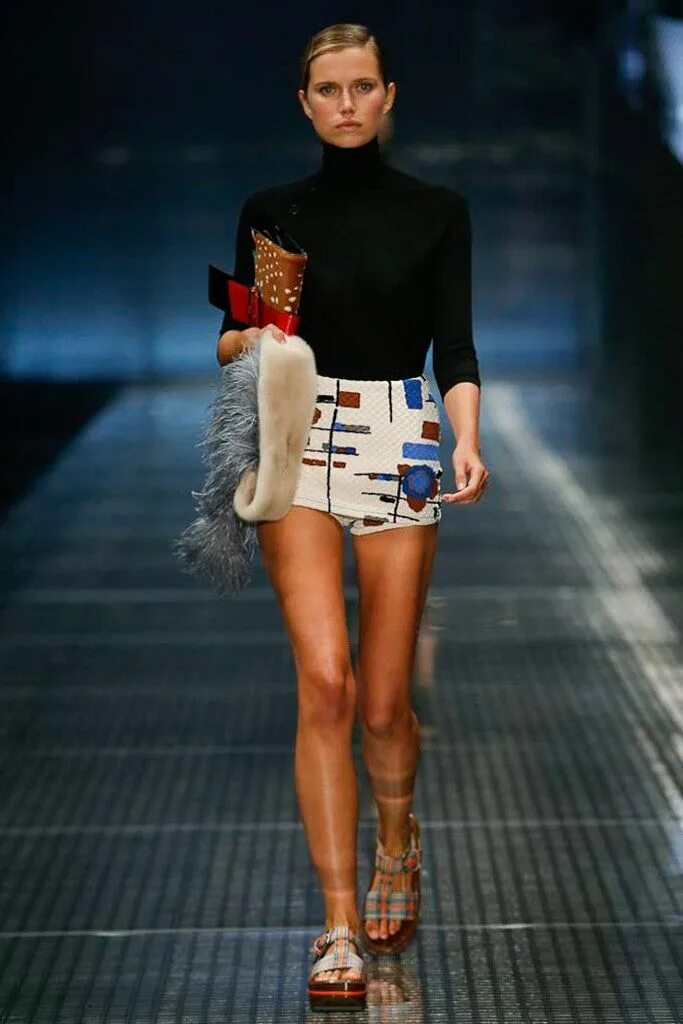 Мода 2017 фото Pasarelas - Semanas de la moda, Desfiles, Colecciones de diseñadores Vogue Españ