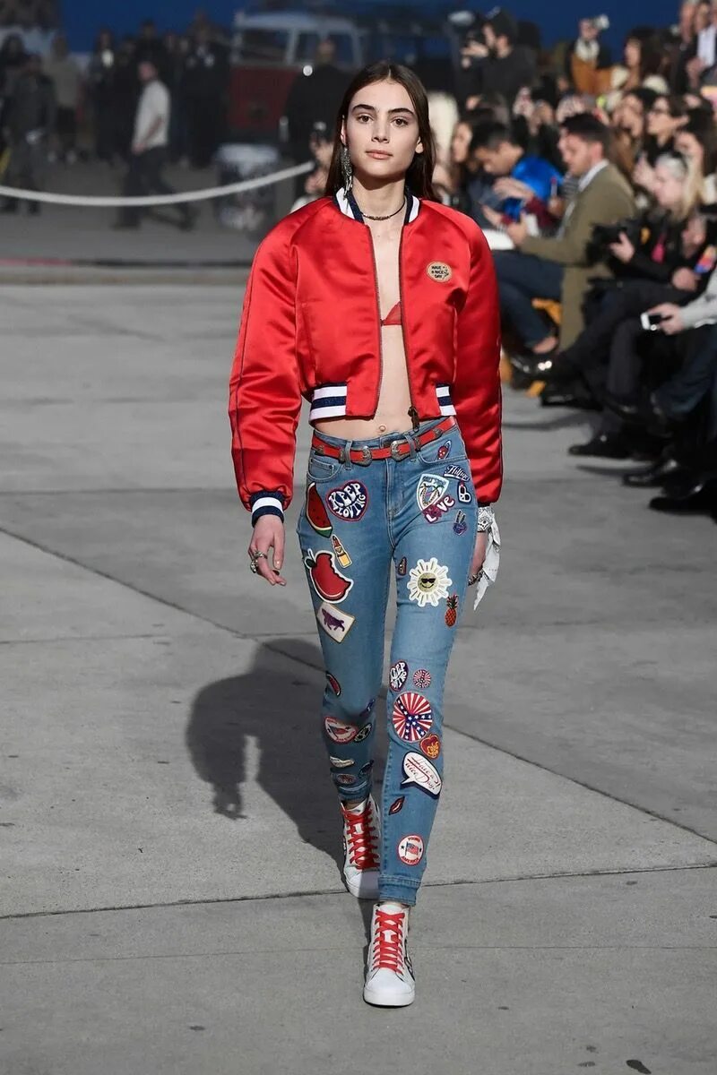 Мода 2017 фото Tommy Hilfiger Ready-to-Wear Spring 2017 Look 15 Womens fashion blazer, Outfits 