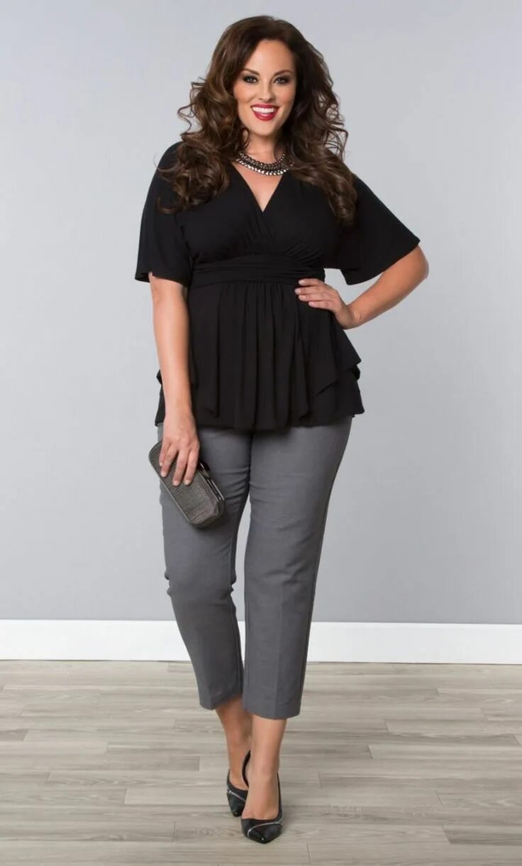 Мода 2024 женская для полных 60 Perfect plus size top Casual work outfits, Plus size fashion, Fashion