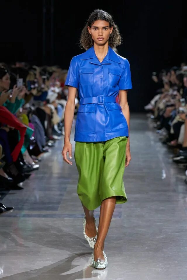 Мода 2025 года женская одежда весна лето Rochas Fashion