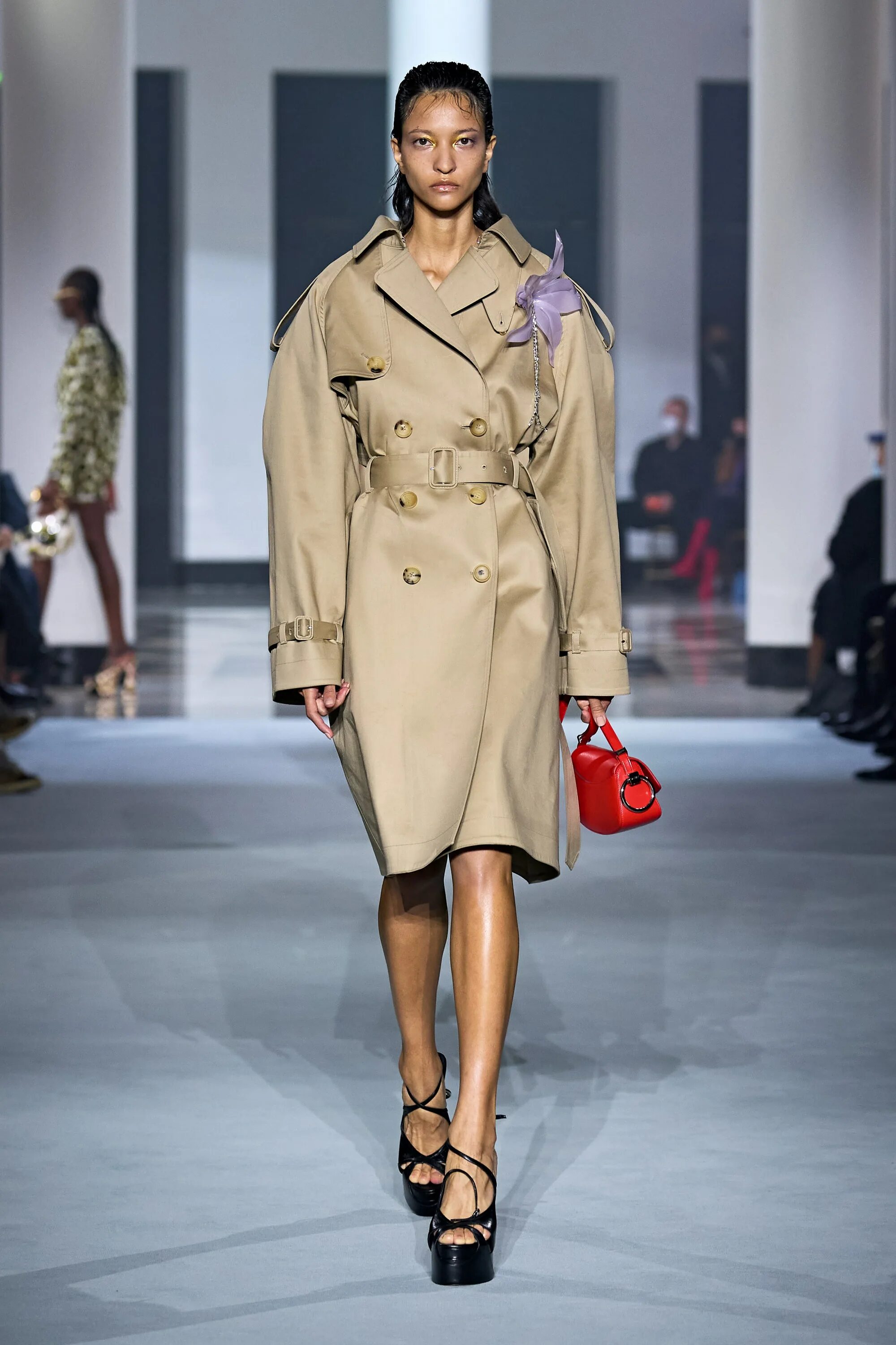 Мода 2025 года женская весна Lanvin Spring 2022 Ready-to-Wear Collection Vogue