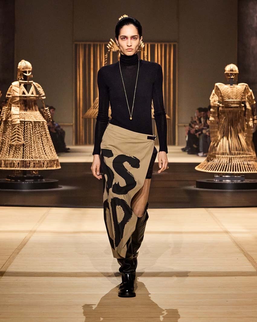 Мода 2025 женская одежда и обувь Пять аспектов модного тренда с показа Dior СТИЛЬ МОДА ТРЕНДЫ Дзен