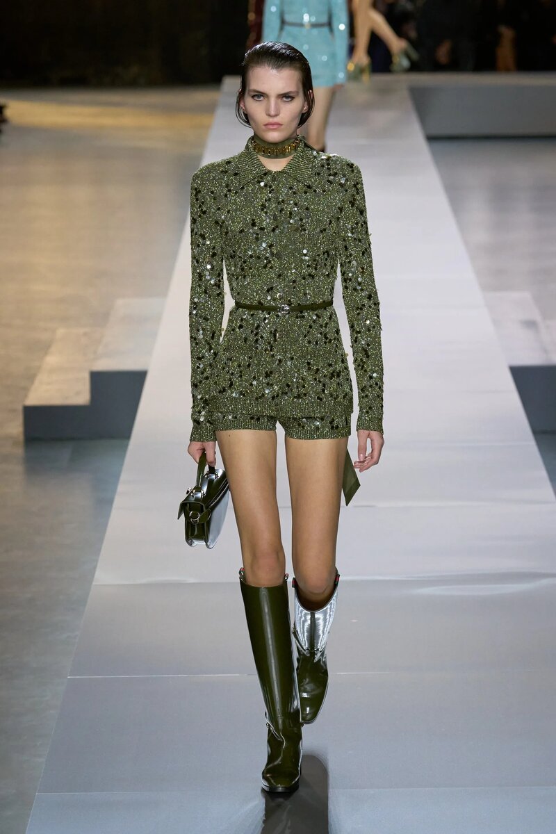 Мода 2025 женская одежда и обувь Коллекция Gucci Осень-Зима 2024-2025 Селина С. Кайл Make Fashion Inspire Again Д