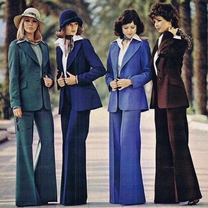 Мода 70 80 годов фото женские History Only * Histortic Posts on Instagram: "A snapshot of historical fashion, 