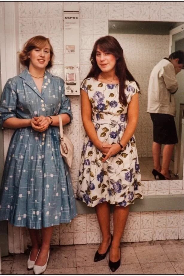 Мода 90 годов фото платья 28 Pictures Of Women From London's Lost '80s Subcultures 1980s fashion, Fashion,