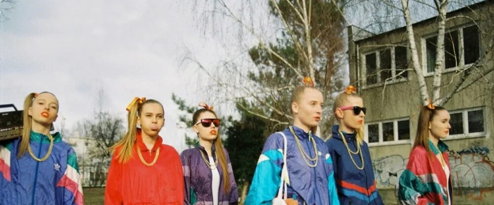 Мода девяностых годов в россии фото Create meme "fashion of the 90s in russia, youth fashion of the 90s, style of th