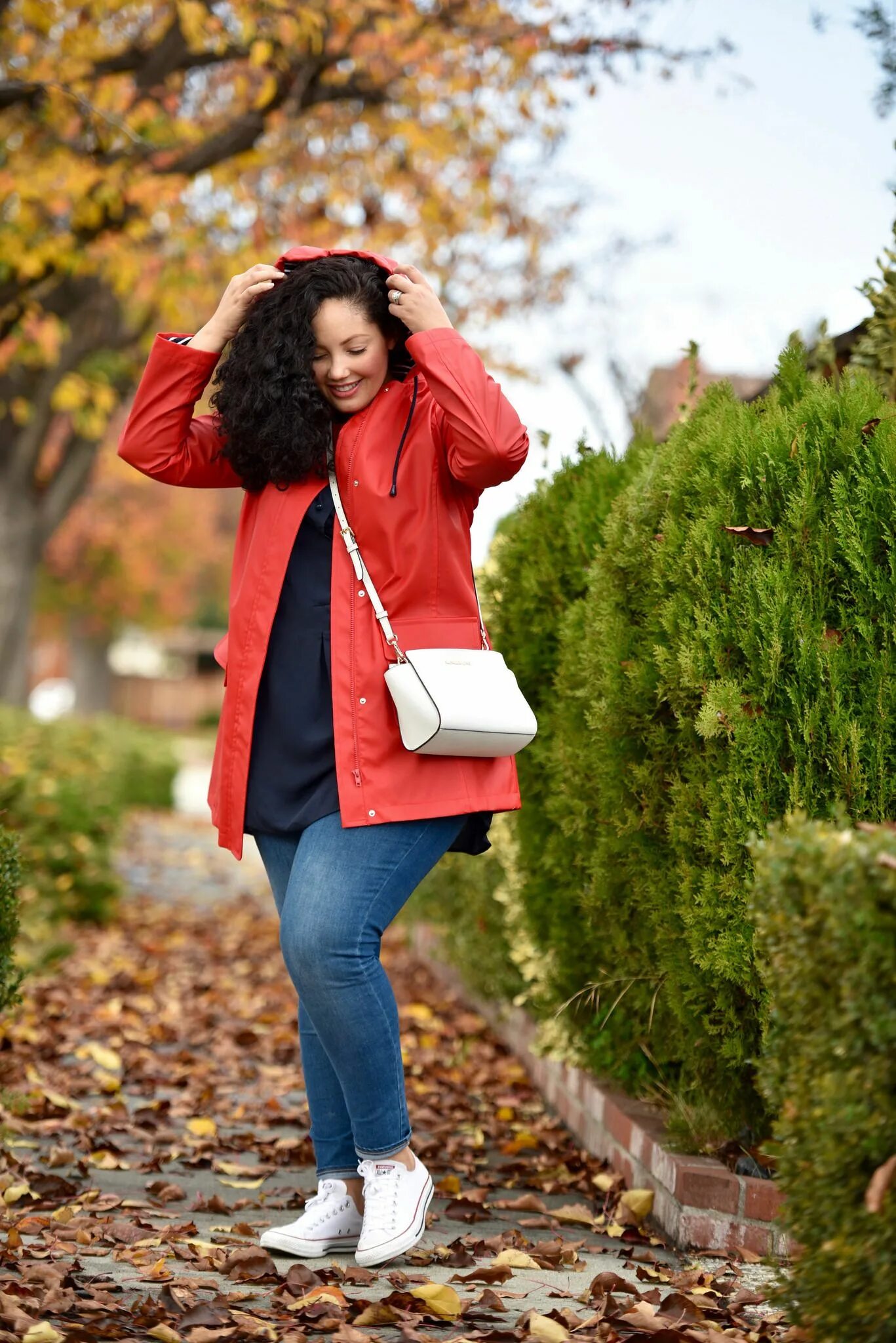 Мода для полных 2025 женская одежда Twinning: Raincoats Plus size fall outfit, Plus size outfits, Plus size fashion