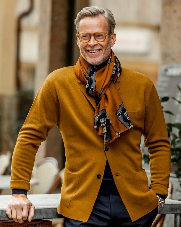Мода для пожилых мужчин после 60 фото Mr Baltzar.さ ん は Instagram を 利 用 し て い ま す:"Maurizio Baldassari cardigan jacket 