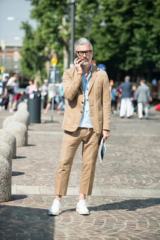 Мода для пожилых мужчин после 60 фото Domenico Gianfrate Mens street style, Men's street style photography, Suits and 