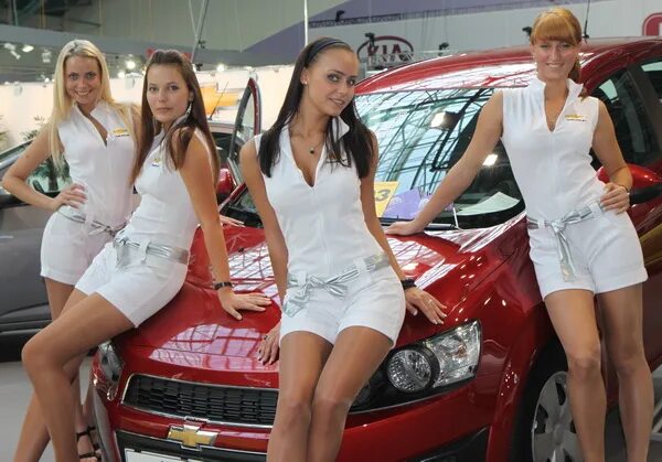 Моторшоу минск фото 6 дней "Моторшоу -2013": Ferrari, новинки и множество подарков