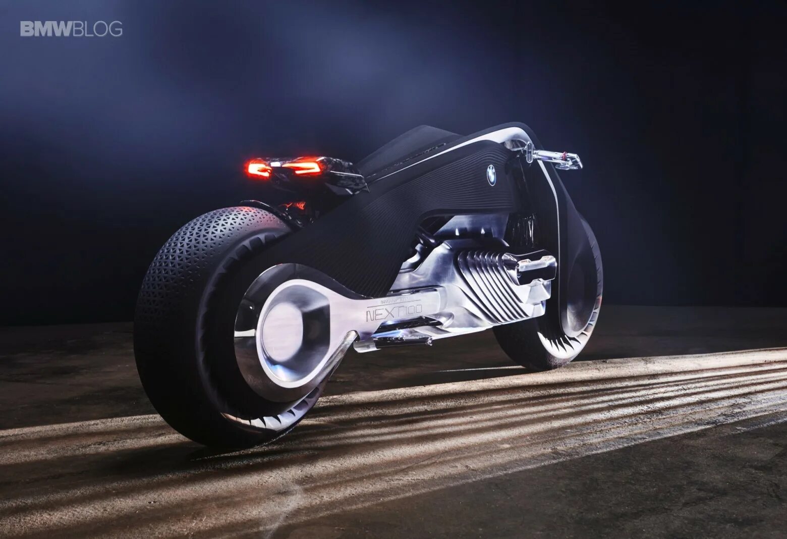 Мотоцикл будущего фото Концепт гибкого мотоцикла BMW Motorrad VISION NEXT 100 / Habr
