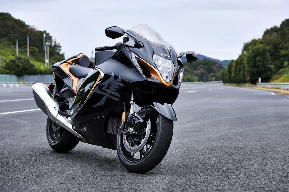 Мотоцикл фото 2022 The 'Busa's Back: Meet the 2021 Suzuki Hayabusa - ZA Bikers / ZA Lifestyle
