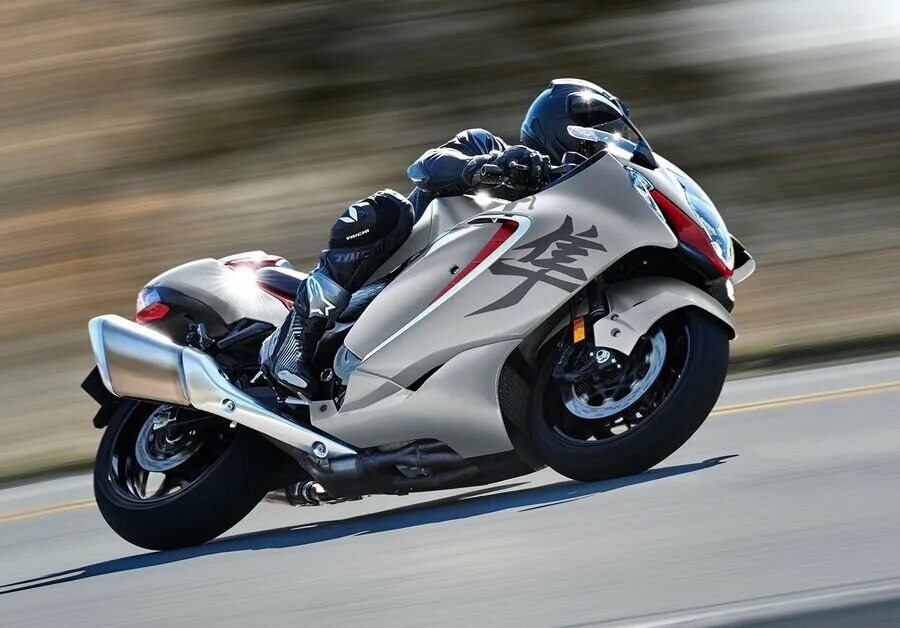 Мотоцикл фото 2022 Сверхскоростной гипербайк Suzuki Hayabusa 2022. Обзор и технические характеристи