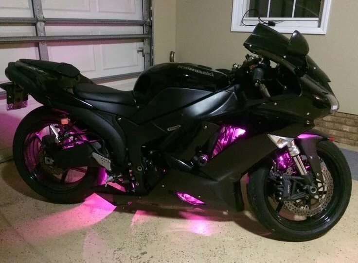 Мотоцикл фото домашнее Blenda - Imagens Motorbikes, Sports bikes motorcycles, Pink motorcycle