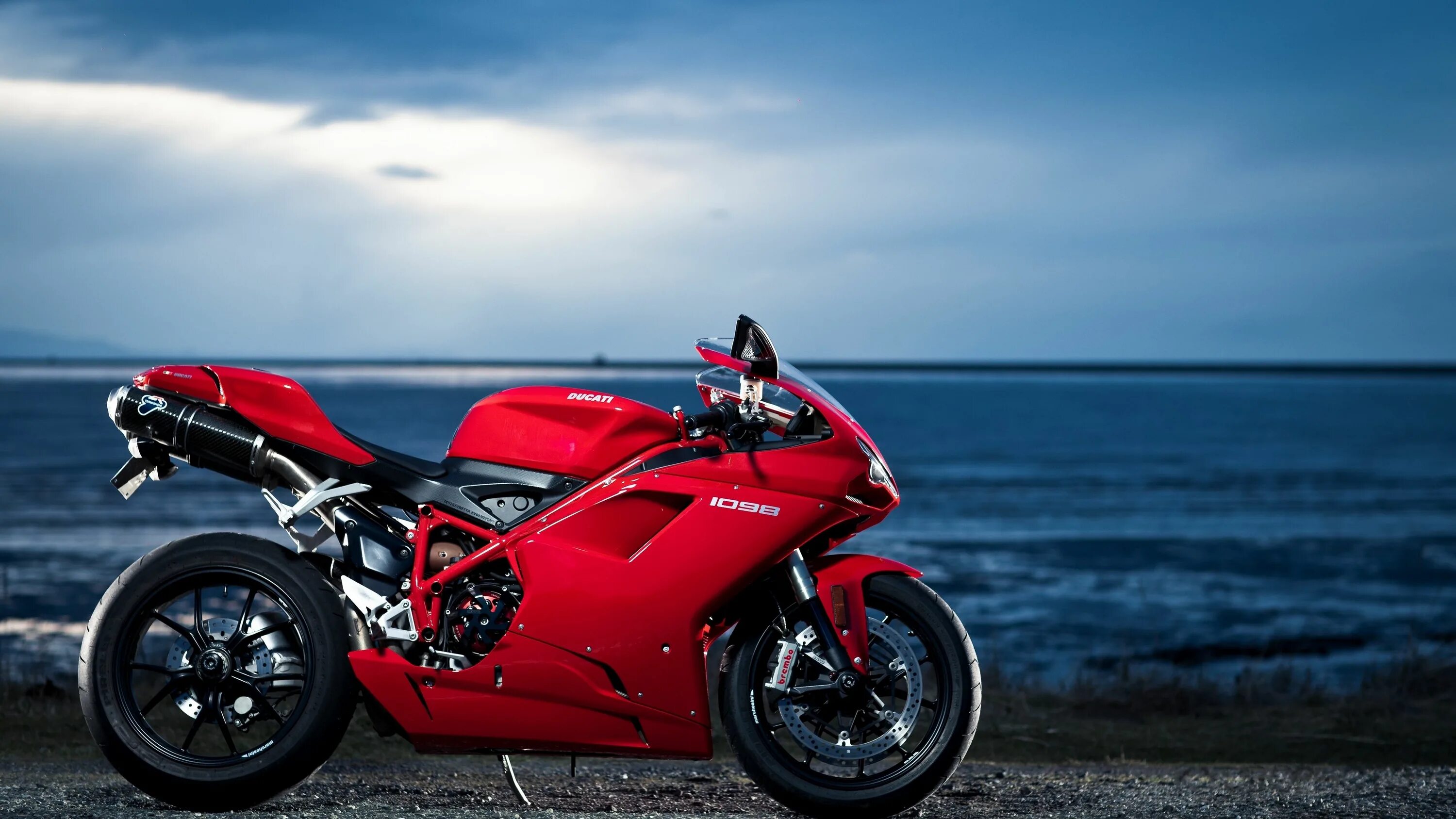 Мотоцикл фото картинки красивые ducati, 1098, motorcycle, sea, red 4k 4k HD Wallpapers Ducati, Ducati motorcycle
