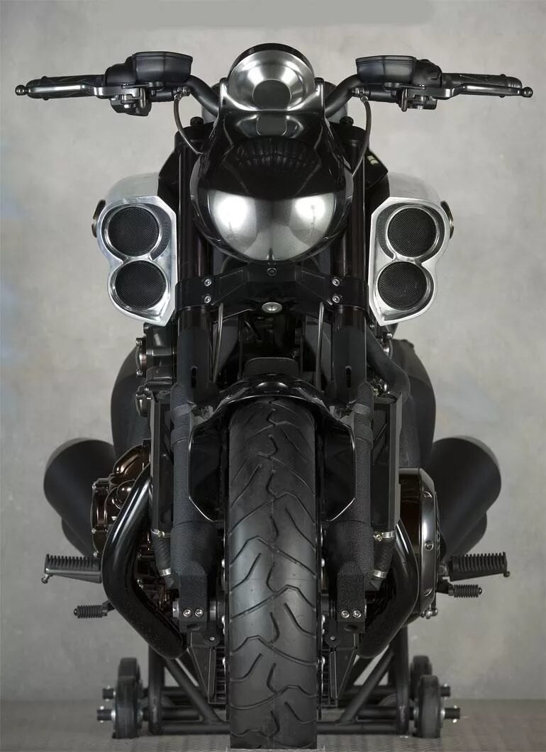 Мотоцикл фото спереди VMAX FRONT VIEW Yamaha vmax, Yamaha bikes, Classic motorcycles