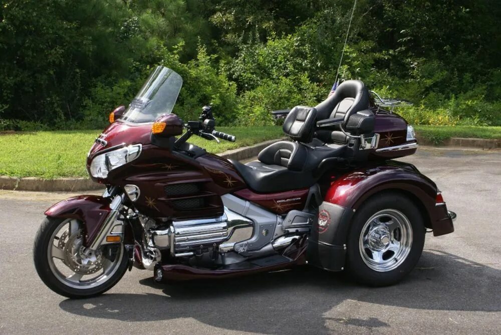 Мотоцикл голда фото цена Cabernet Red Honda Gold Wing for Sale / Find or Sell Motorcycles, Motorbikes & S