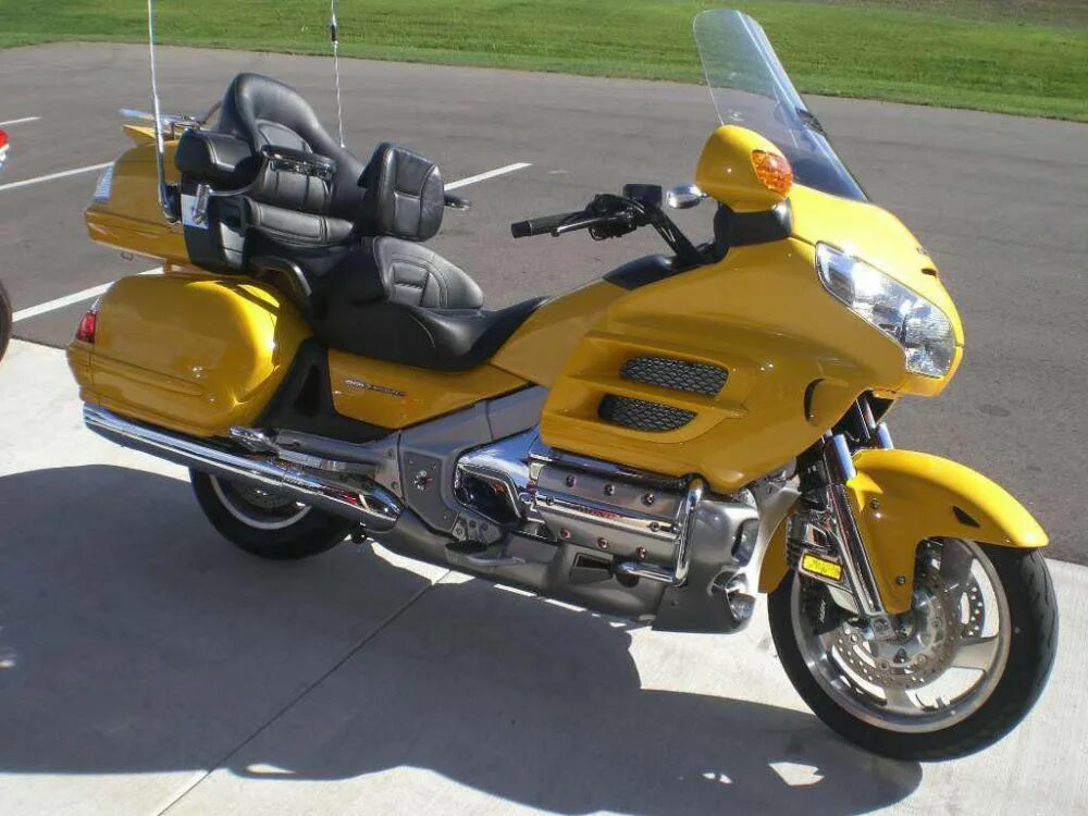 Мотоцикл голда фото цена Buy 2007 Honda Gold Wing Premium Audio Touring on 2040-motos