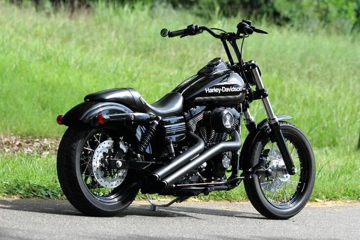 Мотоцикл harley davidson фото HARLEY-DAVIDSON DYNA STREET BOB DARK CUSTOM - Image #2 Harley davidson dyna, Str