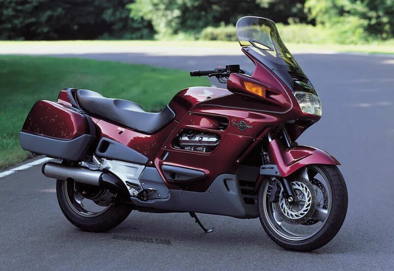 Мотоцикл хонда туристический фото Информация по мотоциклу Honda ST1100 Pan European