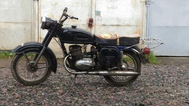 Мотоцикл ковровец фото все модели Черный Восход Ковровец К-175А 1968 Menzo из Санкт-Петербурга