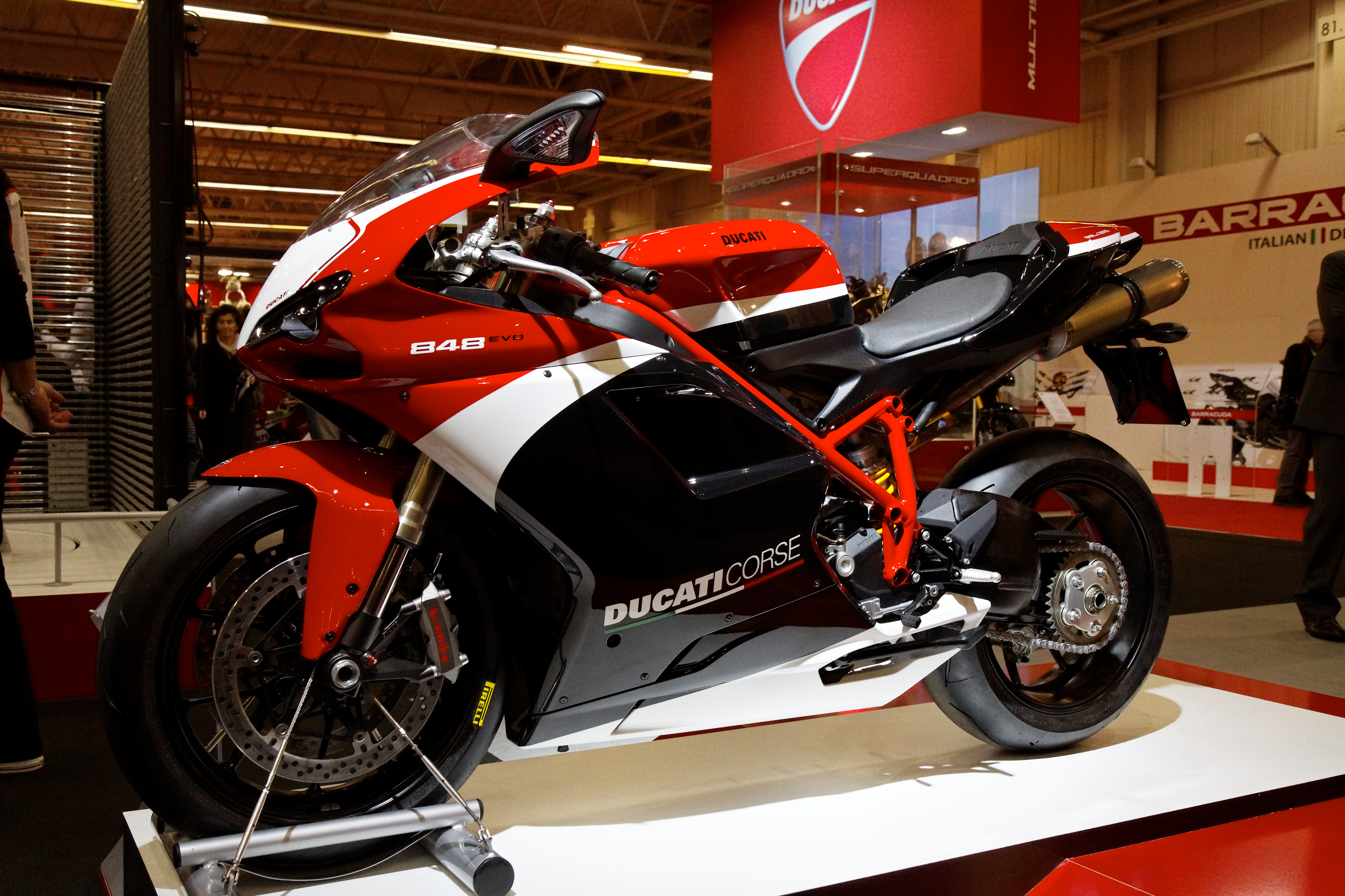 Мотоцикл лада фото File:Paris - Salon de la moto 2011 - Ducati - 848 EVO Corse Special Edition - 00