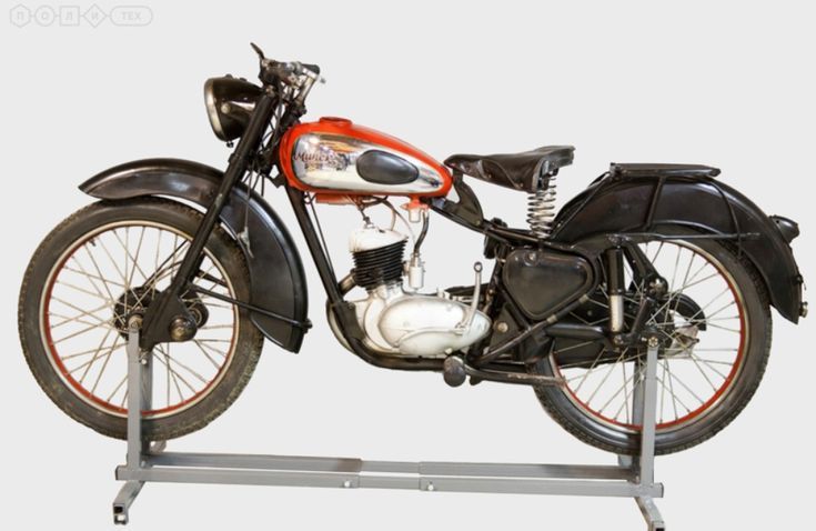 Мотоцикл м 101 фото Мотоцикл дорожный легкого класса Минск М-1-М (ММВЗ), 1955 года выпуска nel 2024