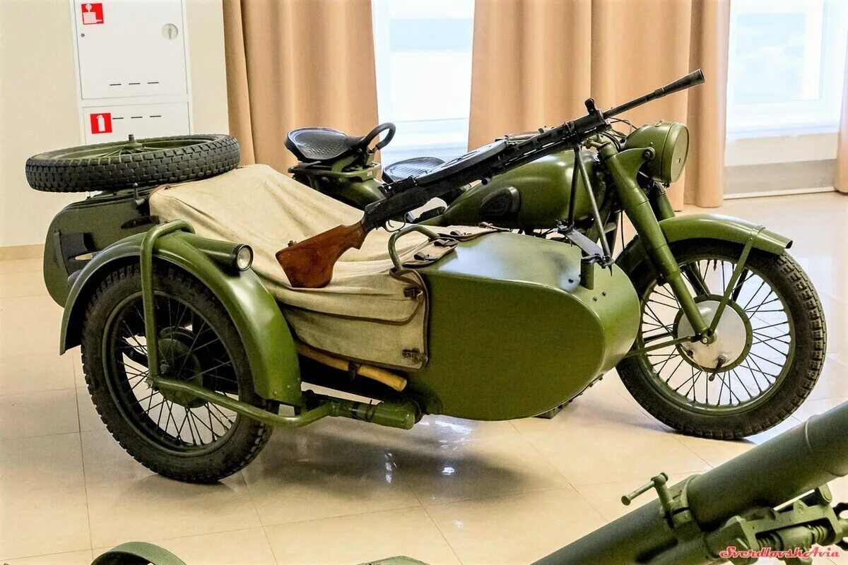 Мотоцикл м72 фото военных Не только калошами. Фотоподборка советских культовых мотоциклов History Empires 