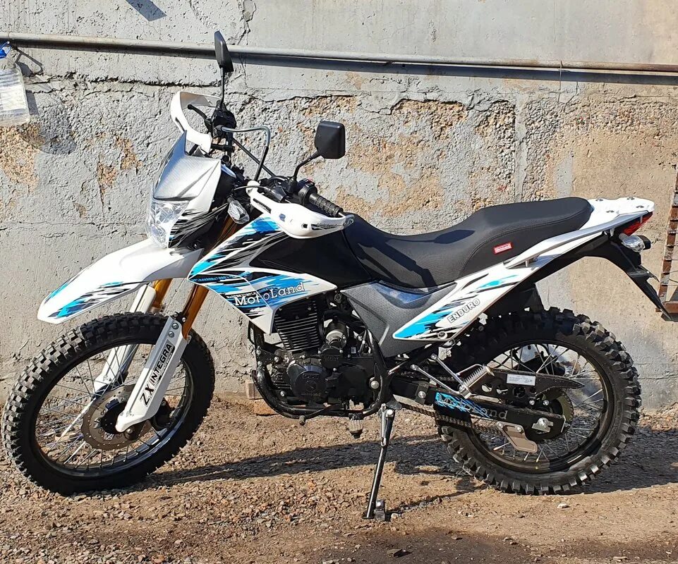 Мотоцикл motoland фото Мотоцикл Motoland ENDURO ST 250 (2021 г.) синий в Москве за 163 310 ₽.