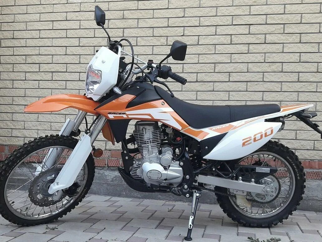 Мотоцикл рейсер 200 фото Купить новый Racer Enduro карбюратор 5 передач в Воронеже: синий внедорожный энд