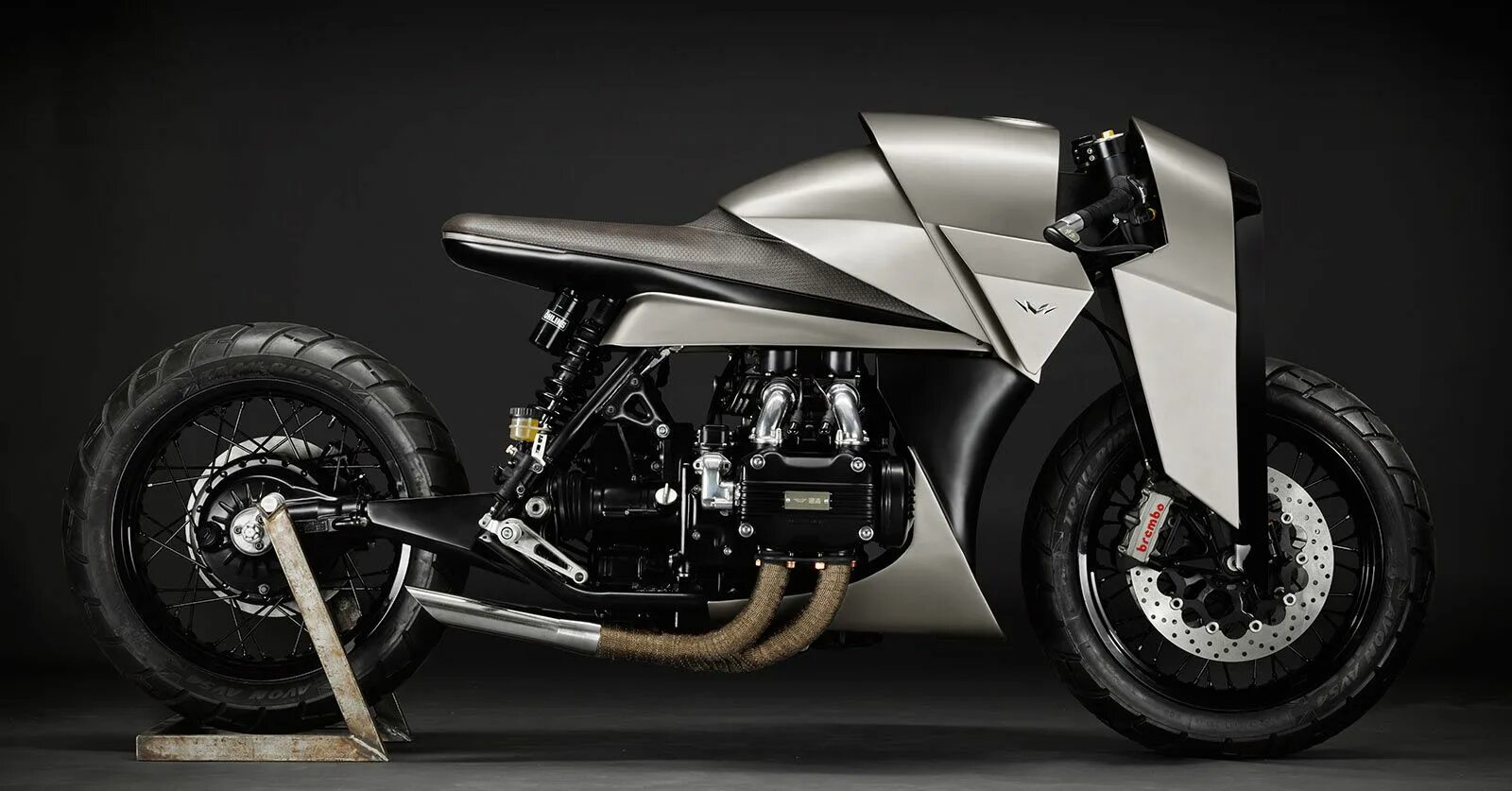 Мотоцикл самурай фото Custom Bikes Of The Week: 3 November, 2019 Custom bikes, Kenzo, Honda