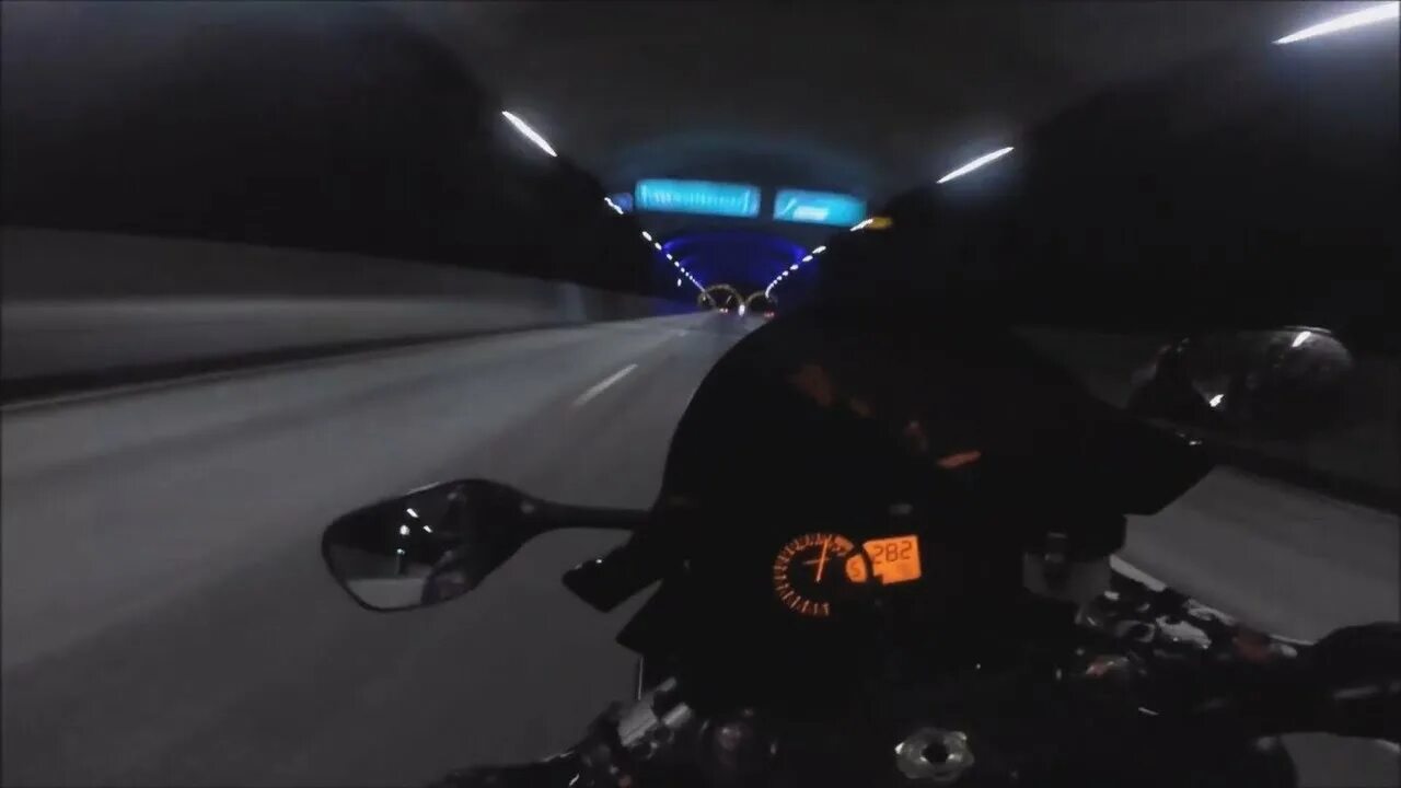 Мотоцикл скорость фото ночной заед по городу на Honde Cbr954rr - YouTube