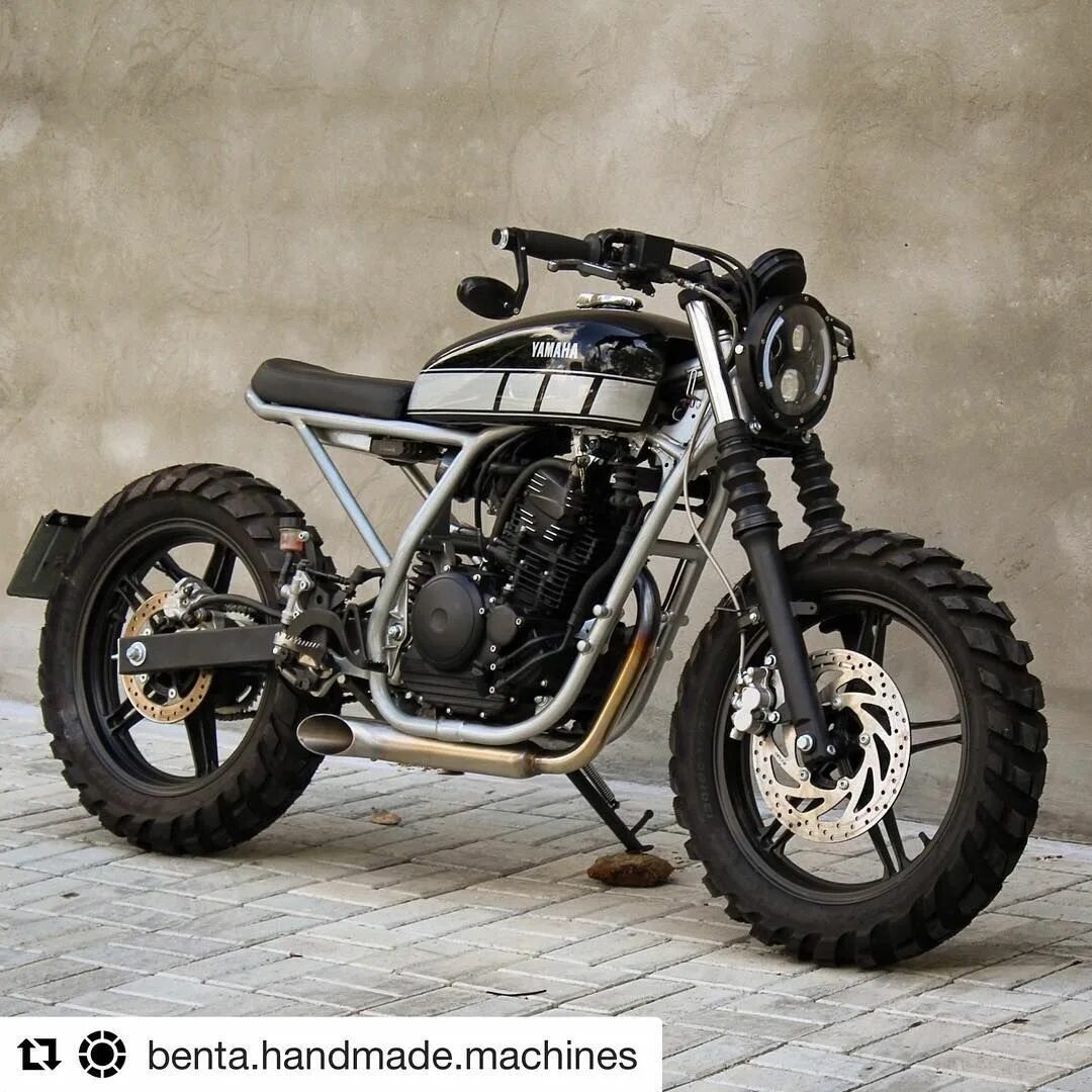 Мотоцикл скремблер фото Yamaha fazer 250 by @benta.handmade.machines . . Get more inspiration by followi