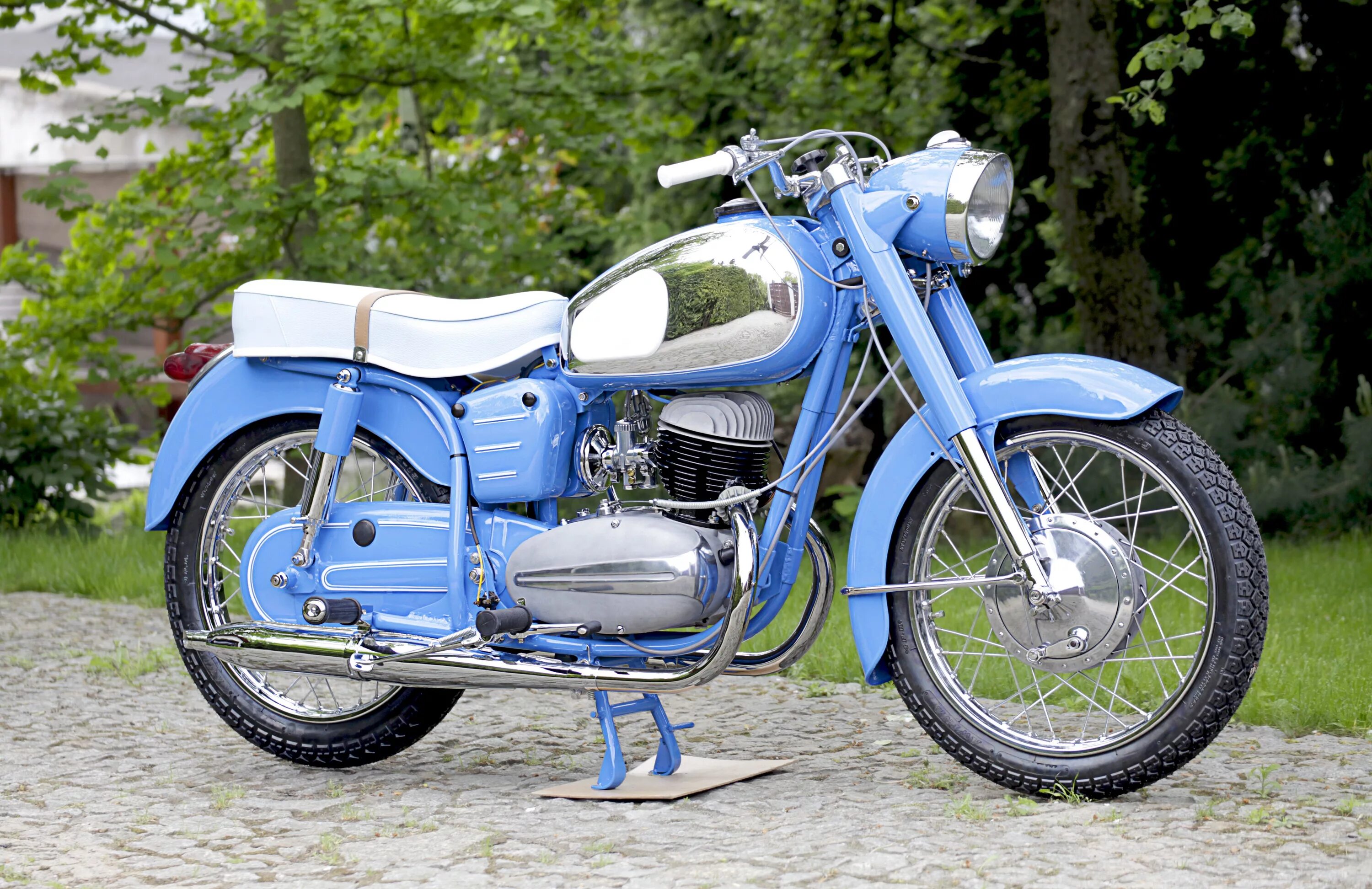 Мотоцикл ссср фото название Pannonia TLF, T6, motorcycles Motorrad umbauten, Motorrad modelle, Ddr autos