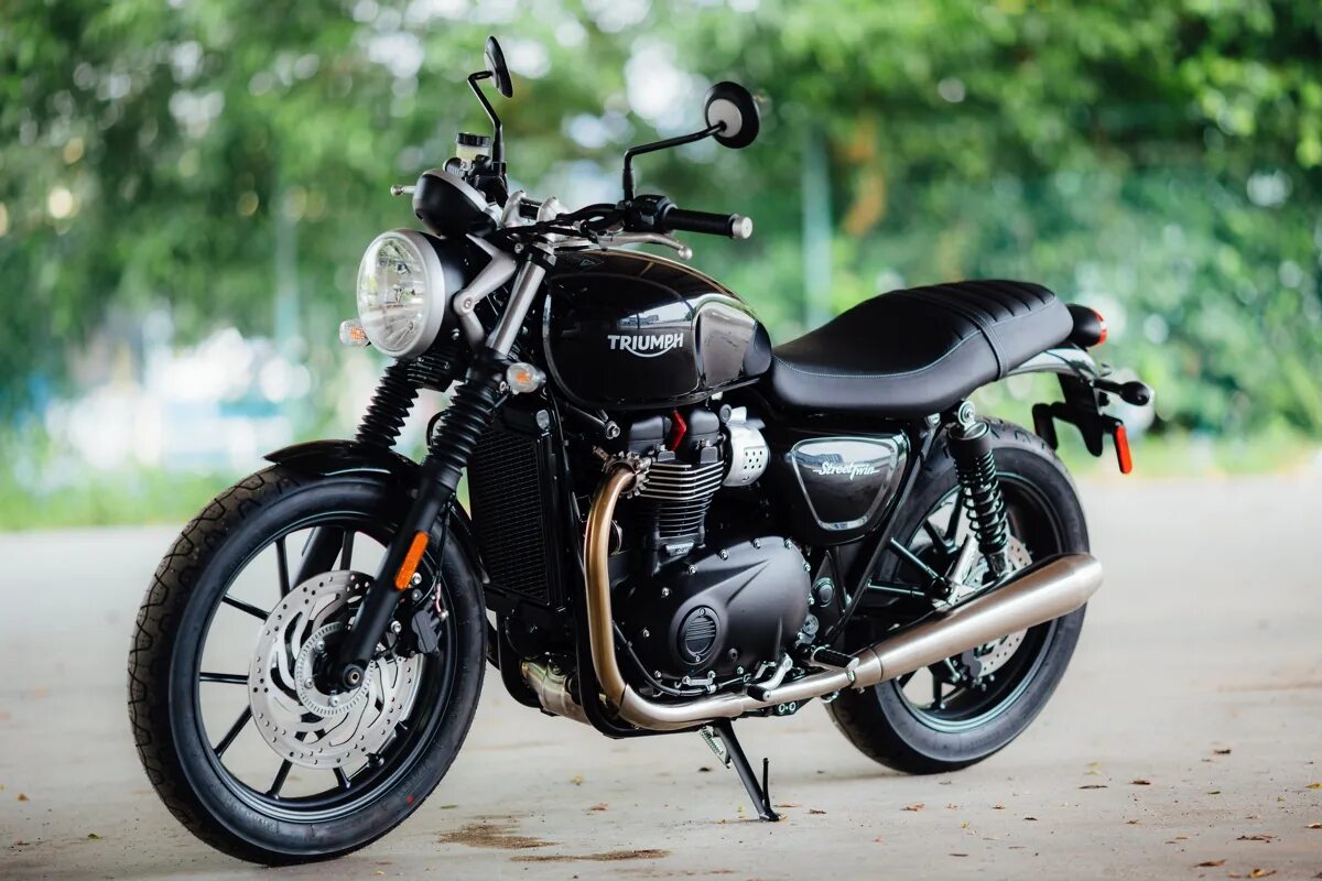 Мотоцикл triumph фото Мотоцикл Triumph Bonneville Sixty8 Range The Aftermath