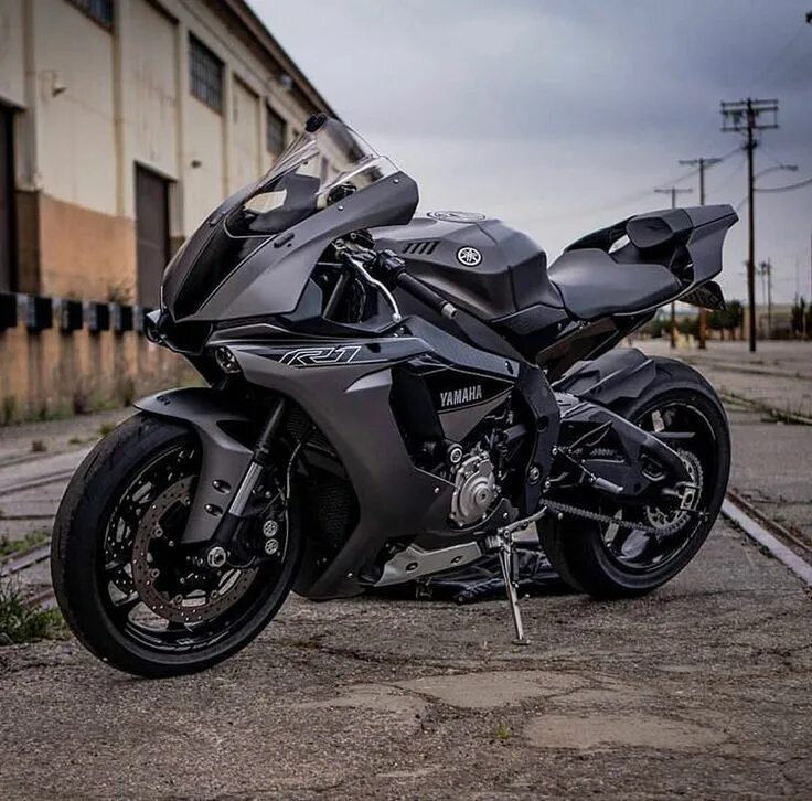 Мотоцикл yamaha фото MotoFreak.com บ น Instagram: "Rate it 1-1000 - Follow us: @motofreakofficial www