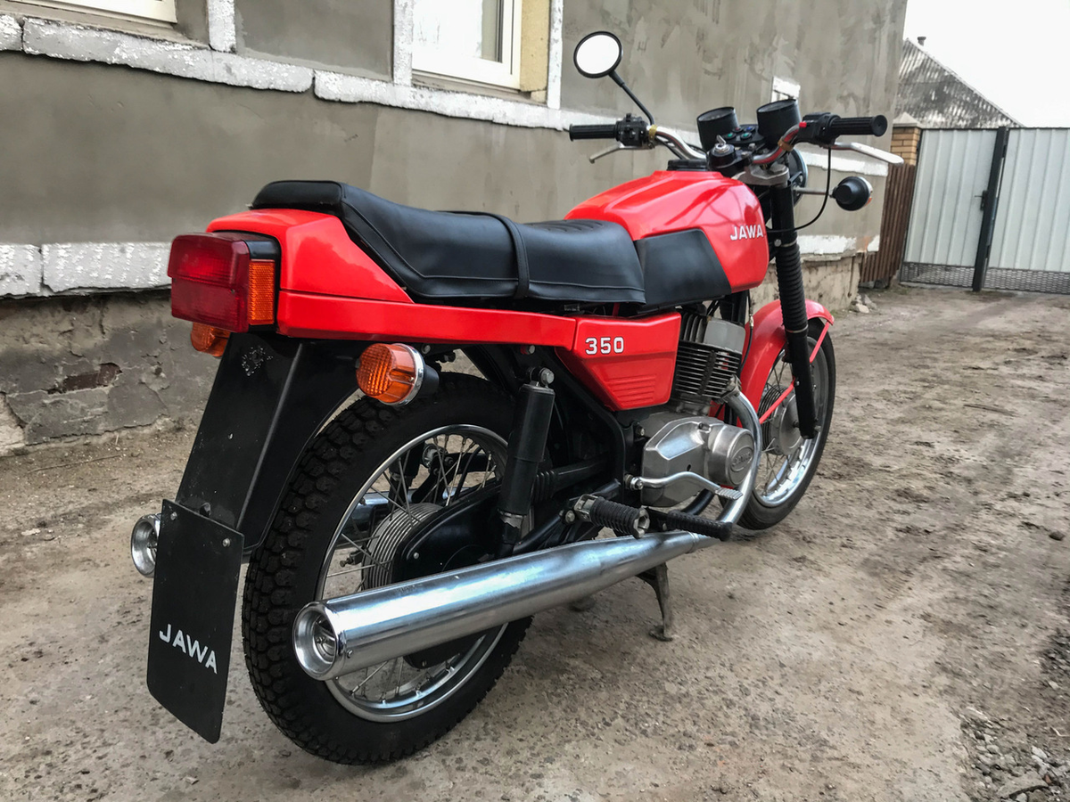 Мотоцикл ява 350 638 фото "Капсула времени": Jawa 350 Classic Garage Дзен