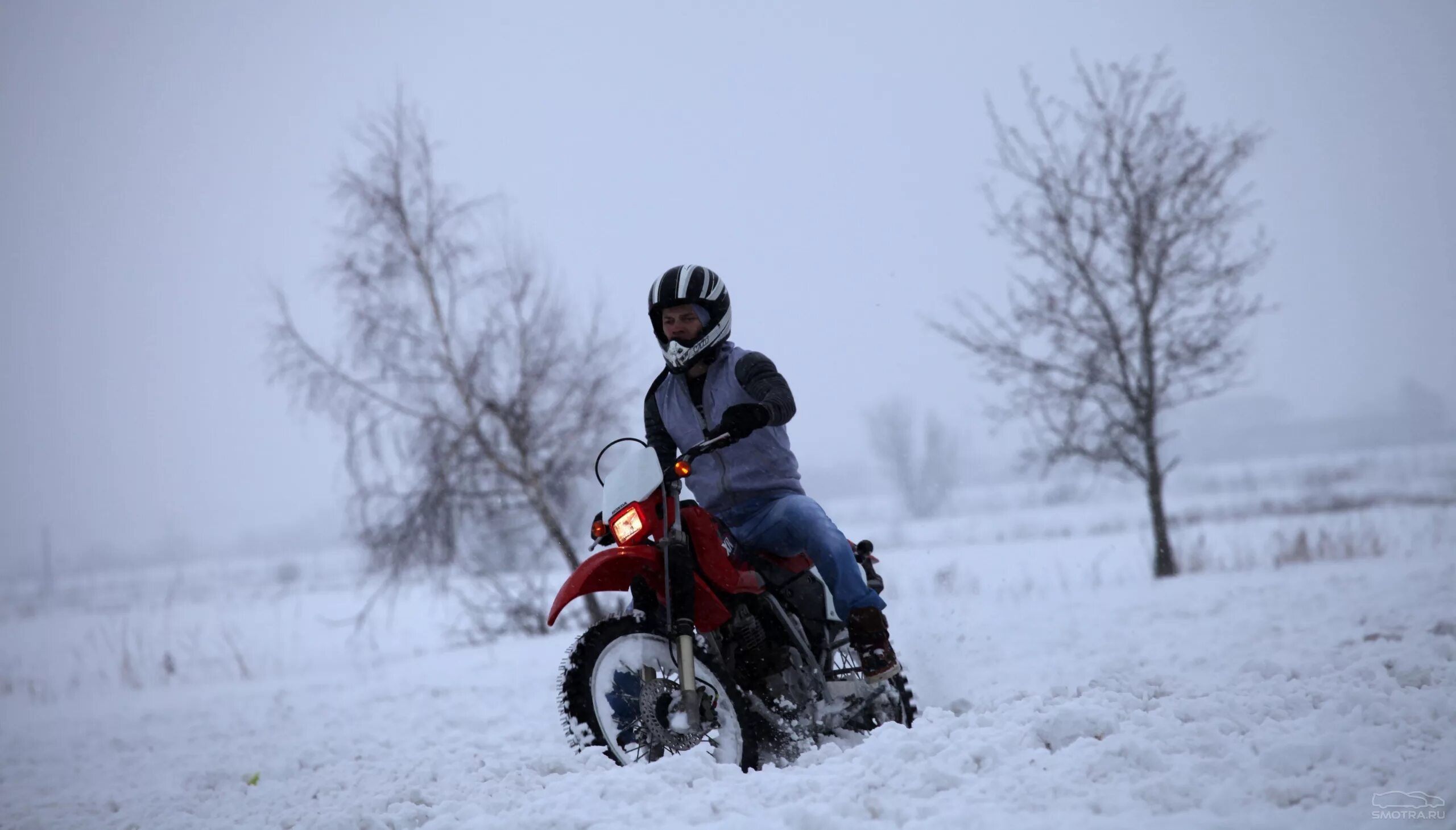 Мотоцикл зимой фото Альбом Мото -by-Васяшка / галерея сообщества SMOTRA THE MOTO COMMUNITY / smotra.