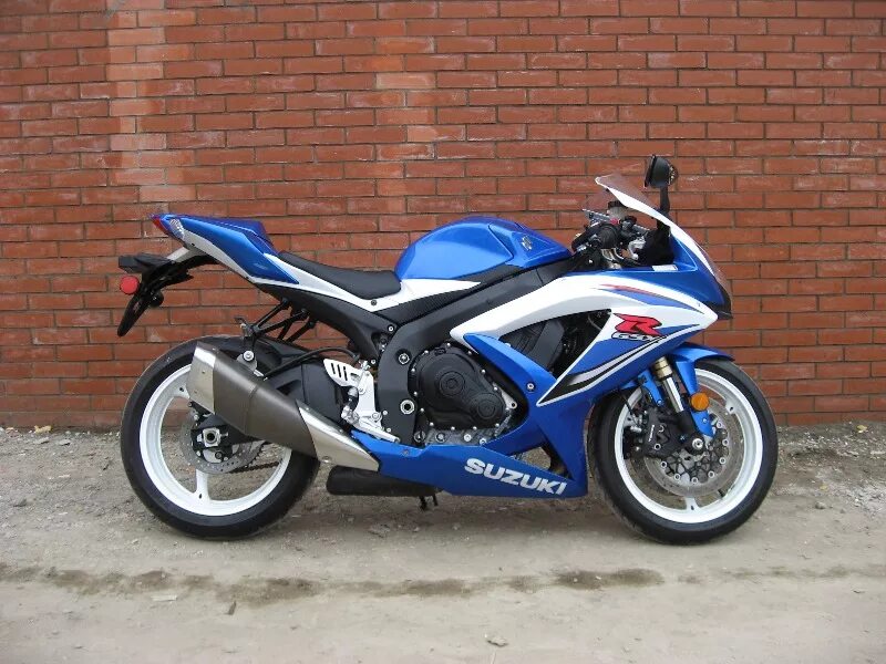 Мотоциклы 400 600 кубов цена фото Suzuki GSX-R600 2009г.
