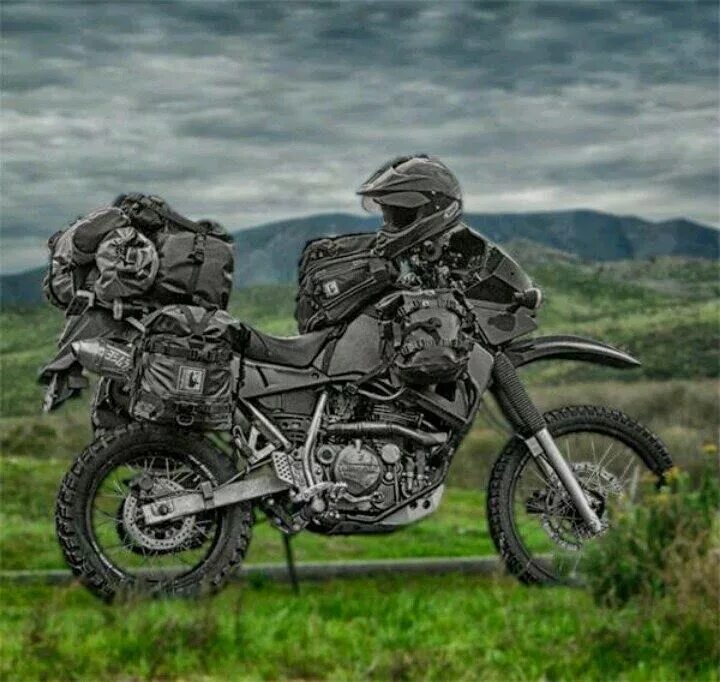 Мотоциклы апокалипсиса фото Murdered-Out KLR 650 Motorcycle camping, Dual sport motorcycle, Adventure motorc