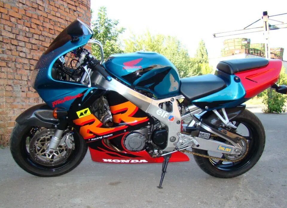 Мотоциклы б у цена фото Honda CBR 900 RR Fireblade: технические характеристики, отзывы, цены