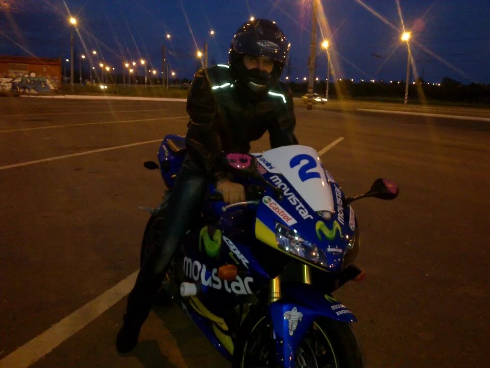 Мотоциклы частные фото Honda CBR 600RR MOVISTAR - DRIVE2