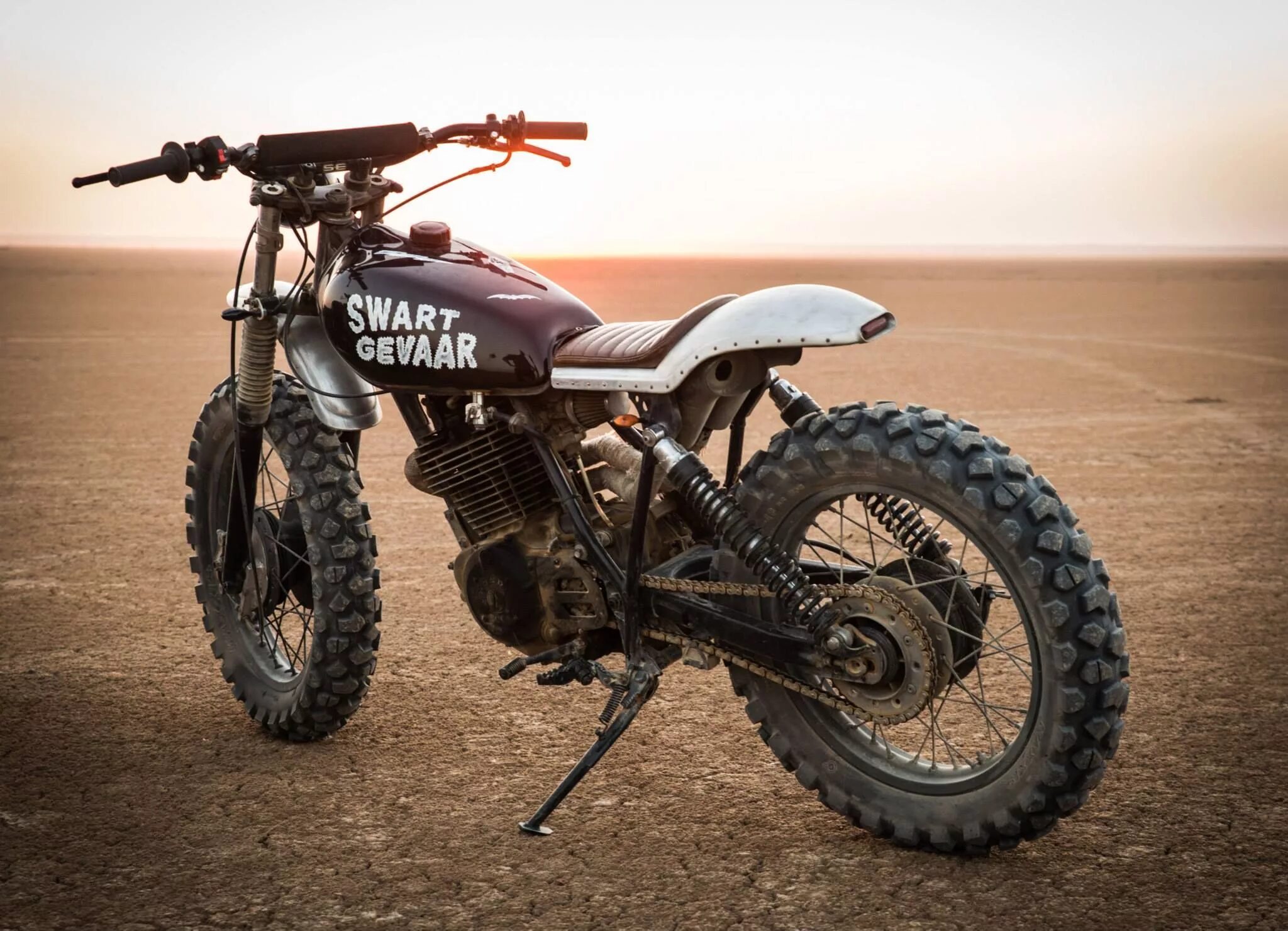Мотоциклы для бездорожья фото Rhb_RBS Tracker motorcycle, Motocross bikes, Cafe racer bikes