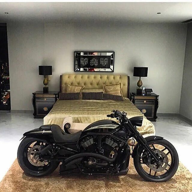 Мотоциклы дома фото #motorcycle #bike #custom #ride #epidemicmotors# epidemic_motors# ride_like_hell